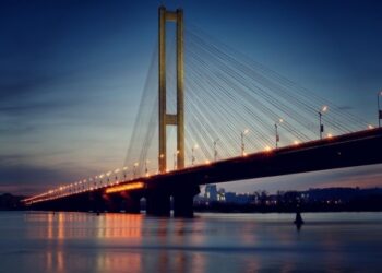 Зняття обмежень на Південному мості