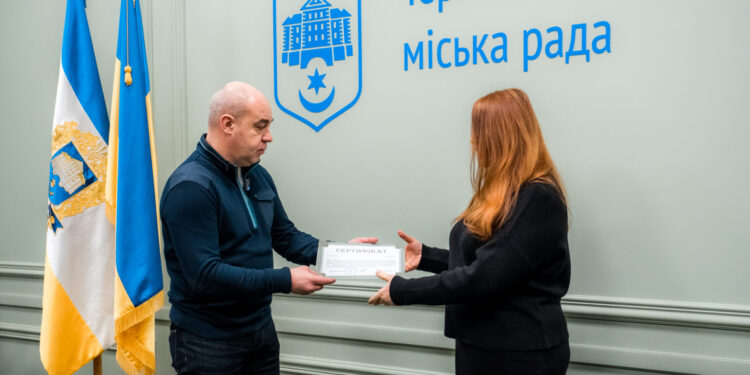 Родині передали двокімнатну квартиру від Тернополя