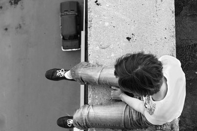 У ТЦК чоловік порізав себе та стік кров'ю