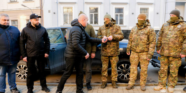 Від Тернополя передали Nissan та Ford