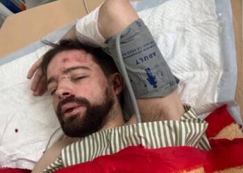 Викладача у критичному стані знайшли після призову