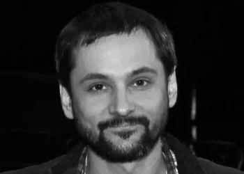 Андрія Білоуса поновлено на посаді у Молодому театрі