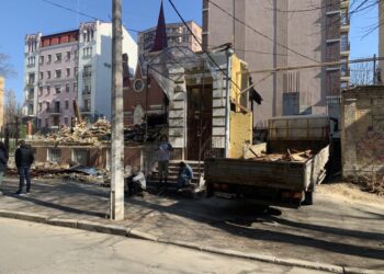 Залишки садиби Зеленських опинилися під загрозою