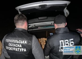 У зловживанні впливом підозрюють поліцейського