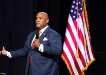 Духовний радник Трампа Марк Бернс Фото: EPA/UPG