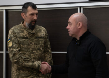 Тернопіль передав квадрокоптери для бригади захисників