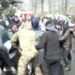 Народний гнів викинув директора лікарні у смітник