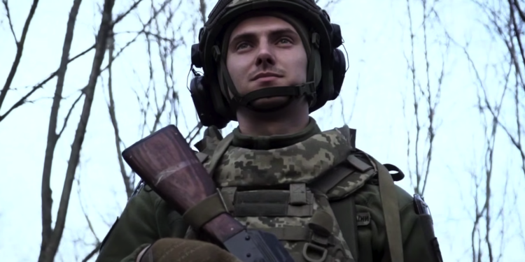 18-24: “Я не супергерой. Я просто зрозумів, що не можу стояти осторонь”