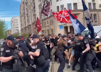 Активісти виступили проти фестивалю ЛГБТ-кіно