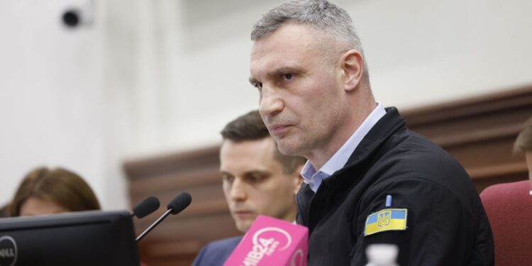 Слуги народу блокували трибуну у Київраді
