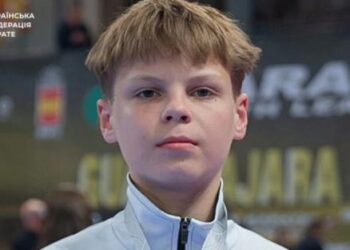 Каратист з України відмовився ділити п'єдестал з росіянином