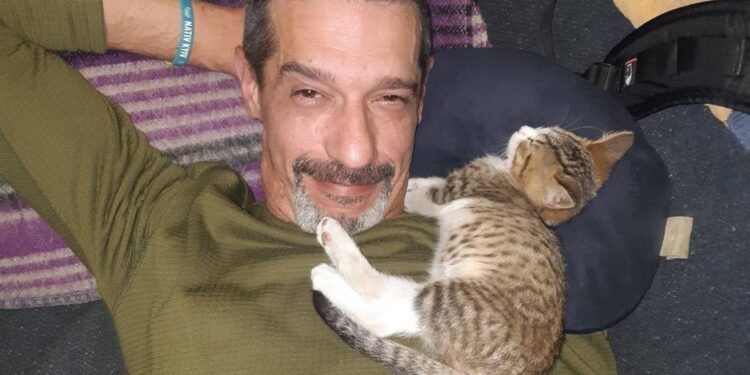 На фронті загинув актор Максим Неліпа