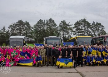 Україна повернула додому тисячу своїх громадян