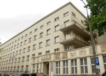 В готелі у Польщі знайшли тіла українців