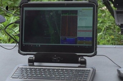 Водолази шукають уламки ракет у київських водоймах