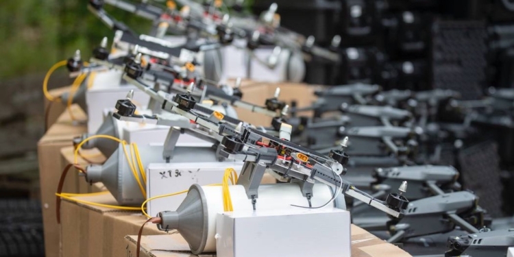 Дві бригaди отримaли допомогу – 2400 БпЛА тa вaнтaжівки, – Кличко