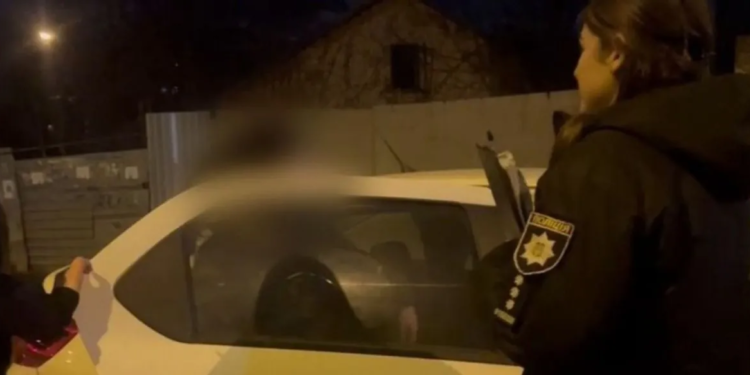 Сховали тіло дитини в морозильнику