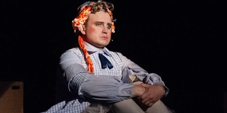 Сумський національний театр припиняє показувати вистави