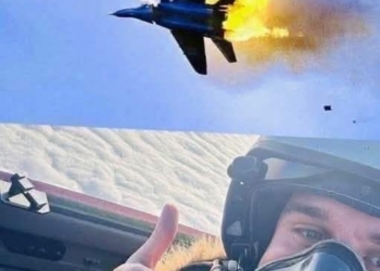 Юрій Семенюк розповів про героїчний бій льотчика