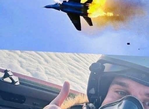 Юрій Семенюк розповів про героїчний бій льотчика