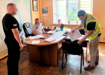 Чиновник Київпастрансу закупив залізничного обладнання