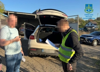 На ремонті доріг у столиці розікрали 6 млн грн