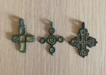 Львівському музею передали конфісковані на митниці старовинні прикраси