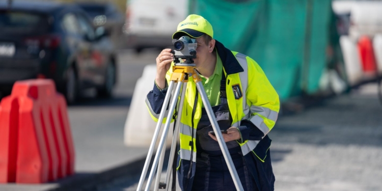 Київські комунальники беруться за ремонт одного з мостів столиці