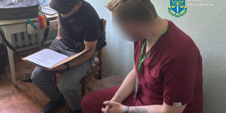 Кардіолог приватного центру ставив астму військовозобов'язаному клієнту