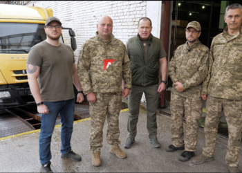 Артур Палатний: «Українська команда» передала стрілецькому батальйону 67 бригади вантажівку