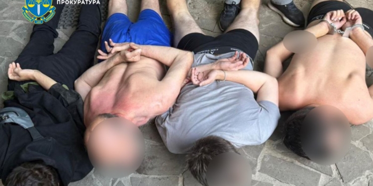 Злочинці організували цілодобову доставку кокаїну