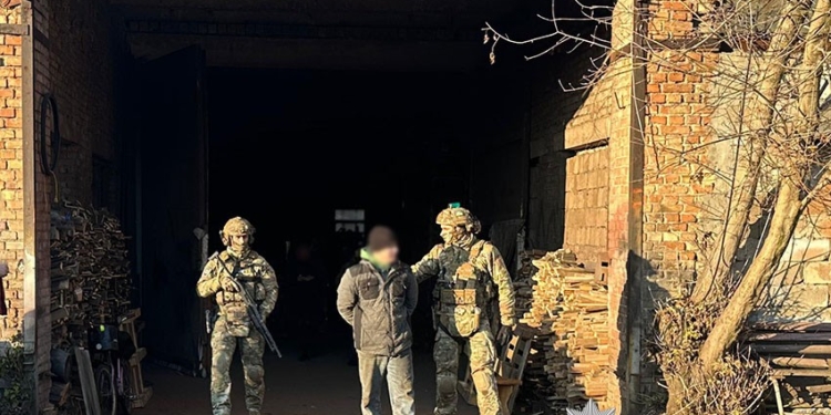 Агент рф намагався підірвати наряд поліції