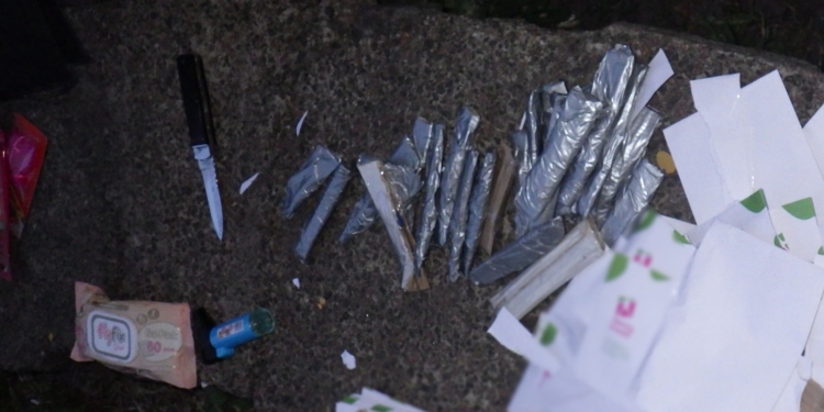 Киянка збувала метадон через поштомати