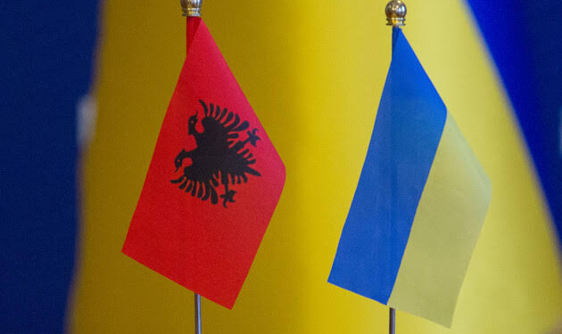 У посла України в Албанії стався серцевий напад