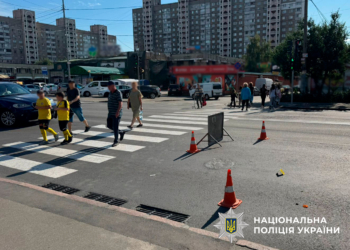 У Києві п'яна водійка збила пішохода