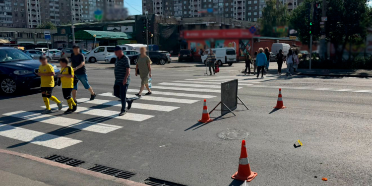 У Києві п'яна водійка збила пішохода