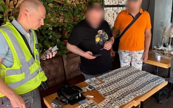 Влаштовував призовників на кпідприємство заради бронювання