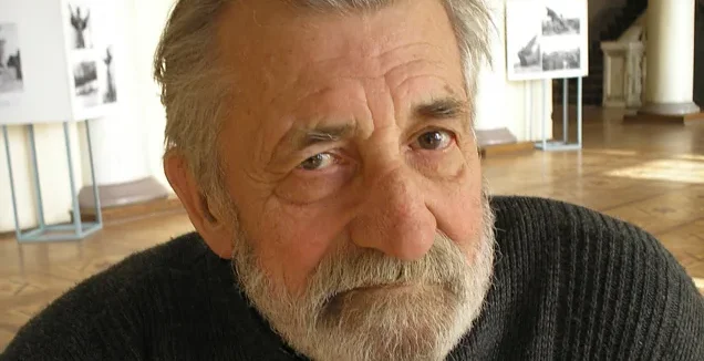 Заслужений діяч мистецтв України Казимир Сікорський