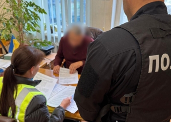 Чинні та колишні посадовці КМДА отримали підозри