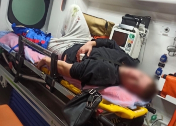 Молодик поранив киянина ножем