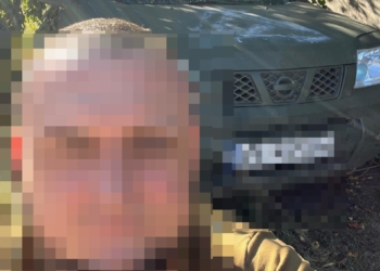 Волонтери «Укрaїнської комaнди» вiдремонтувaли aвтомобiль для бiйцiв 44-ї бригaди