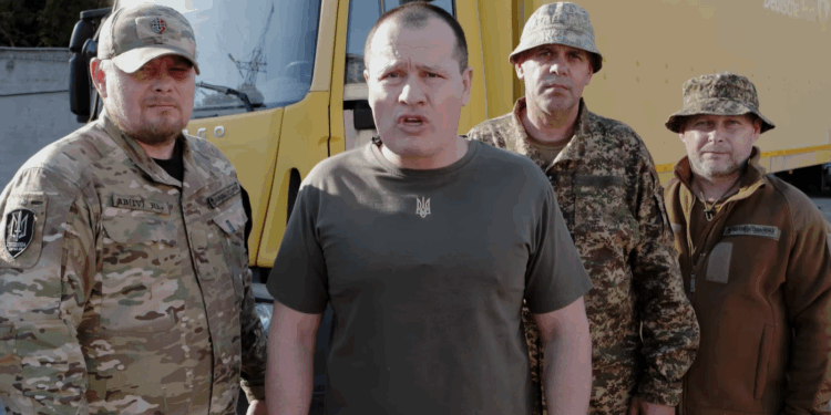 Бійці батальйону «Свобода» отримали вантажівку від «Української команди», – Палатний