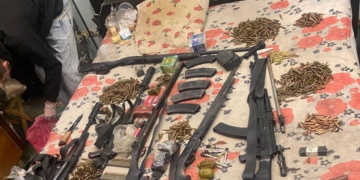 Чоловік зберігав удома арсенал зброї