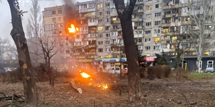 Двоє людей загинули внаслідок нічної атаки ворога