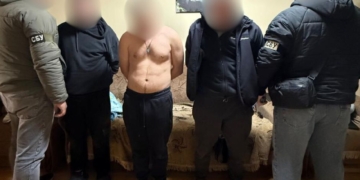 Трьох молодиків затримали за вчинення теракту