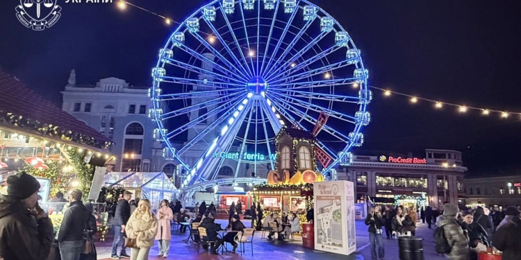 Колесо огляду на Подолі працювало без жодних дозволів