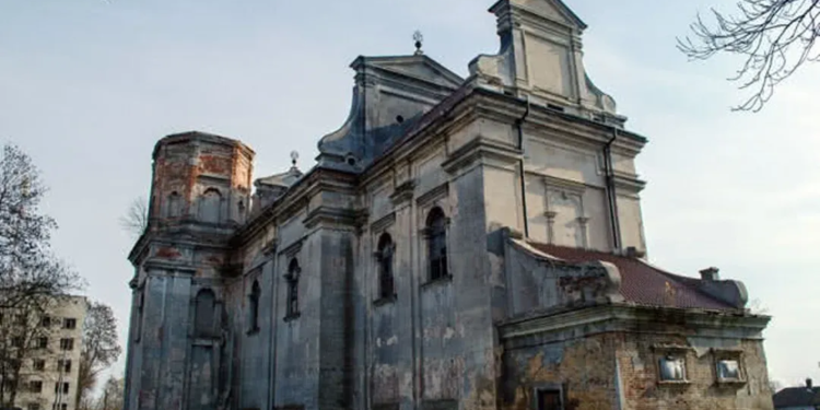 Угнів зберігає статус міста попри мізерну кількість жителів