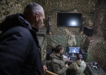 Віталій Кличко передав від громади столиці на фронт понад 10 000 БпЛА і 20 наземних роботизованих комплексів