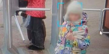 Дві столичні школярки пустилися у мандри по області