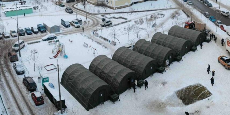 На Троєщині розгорнуто два наметових містечка ДСНС